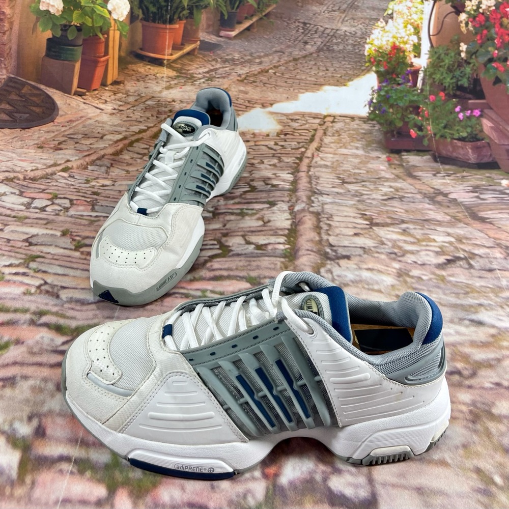 ADIDAS Size 11 WOMEN’S ATHLETIC SHOES AP 779001 ADIPRENE CLIMACOOL